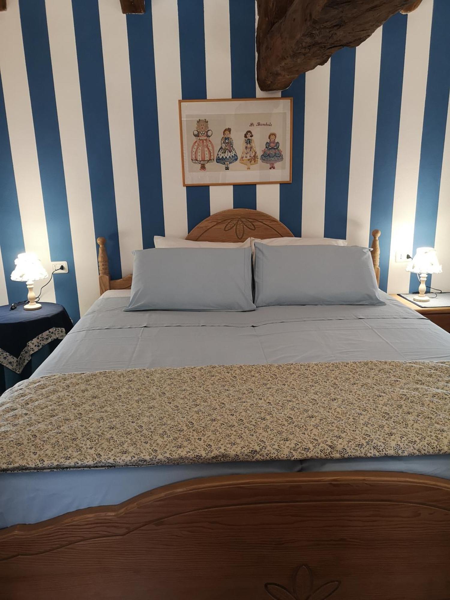 Bed and Breakfast East Wind Medea Екстер'єр фото